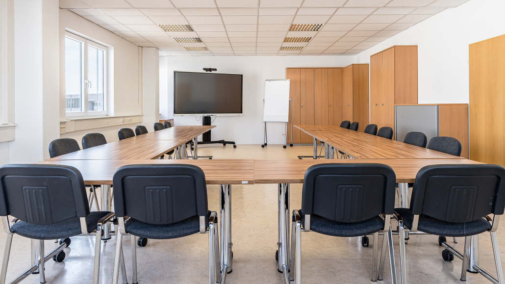 Schulungsraum 1 große U-Form